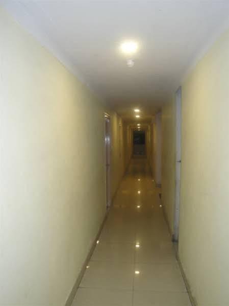 Oyo Hotel Lakshmi Paradise Visakhapatnam Bagian luar foto